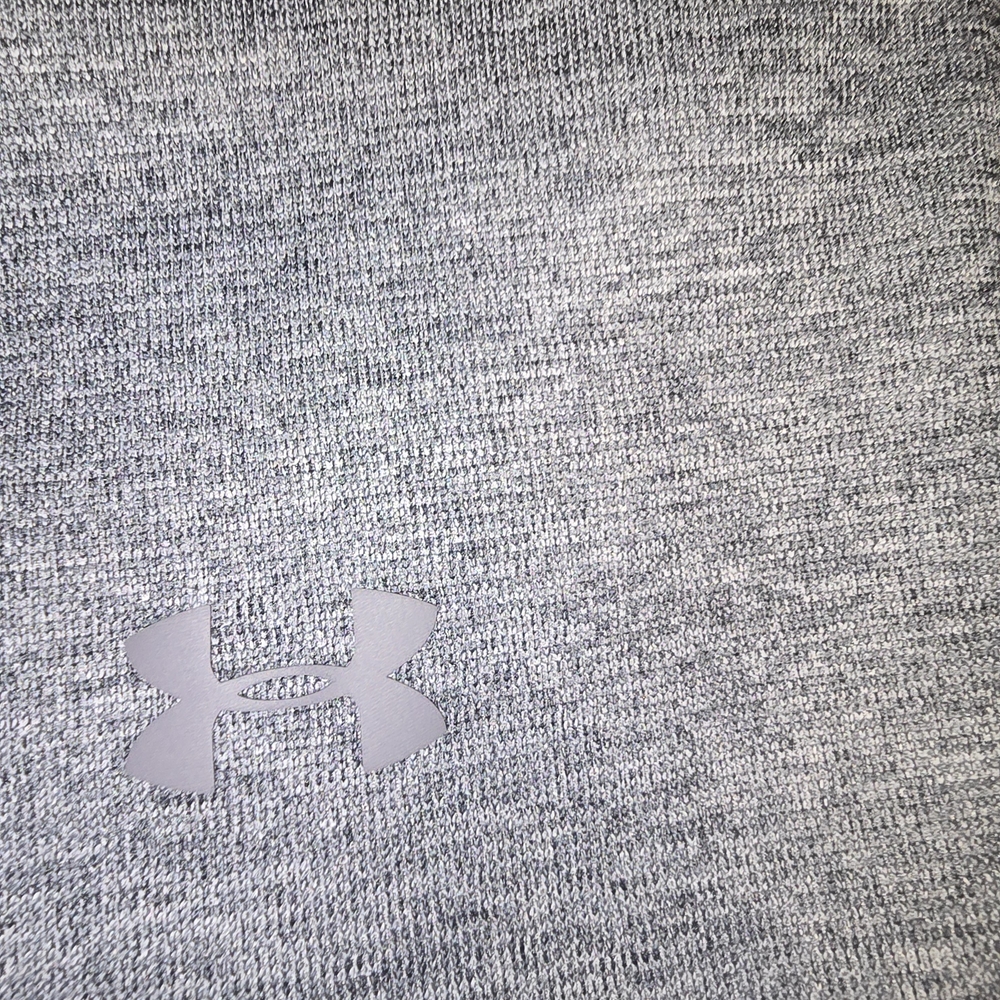 Under Armour Charcoal Quarter-Zip Men's Shirt - Picture 4 of 5